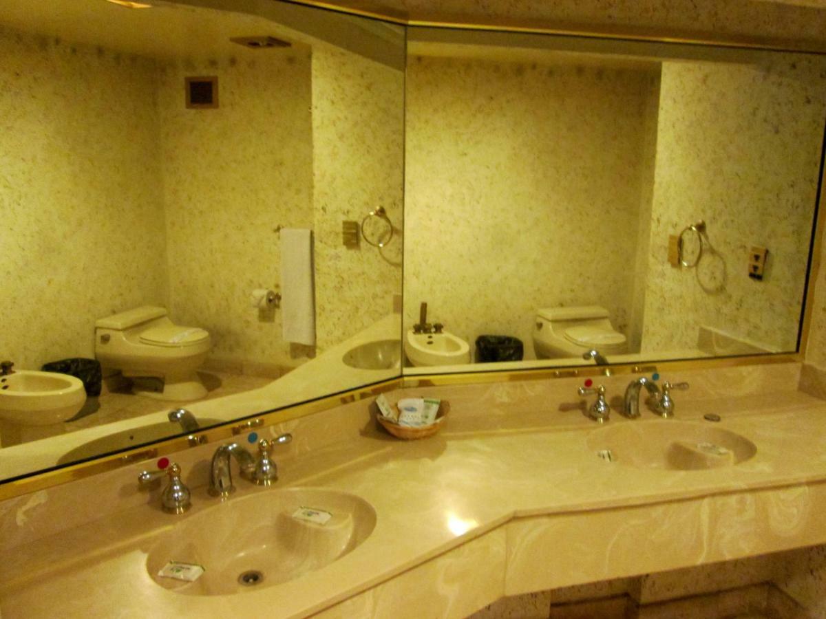Sunio City Tijuana Ngoại thất bức ảnh